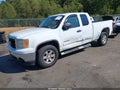 2008 GMC Sierra 1500 — photo 2 of 17 | VIN 2GTEC19J081228384