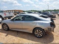 2018 Honda Civic — photo 14 of 16 | VIN 19XFC2F74JE009388