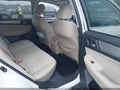 2017 Subaru Outback — photo 8 of 17 | VIN 4S4BSACC1H3391759