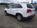 2011 Kia Sorento — photo 3 of 12 | VIN 5XYKT3A14BG184798
