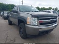 2007 Chevrolet Silverado 1500 — photo 1 of 11 | VIN 1GCEC14C17E593372
