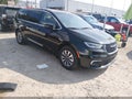 2025 Chrysler Pacifica — photo 1 of 16 | VIN 2C4RC1S75SR577355