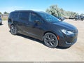 2020 Chrysler Pacifica — photo 1 of 17 | VIN 2C4RC1EG6LR113603