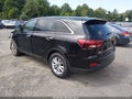 2019 Kia Sorento — photo 3 of 15 | VIN 5XYPGDA55KG558192