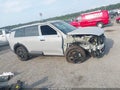 2027 Kia Telluride — photo 13 of 16 | VIN 5XYPCES19VG019754