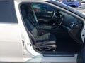 2017 Nissan Maxima — photo 5 of 17 | VIN 1N4AA6AP8HC437860
