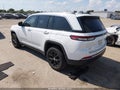 2022 Jeep Grand Cherokee — photo 3 of 17 | VIN 1C4RJHBG8N8619810