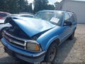 1997 Chevrolet Blazer — photo 2 of 16 | VIN 1GNCS13W0V2168933