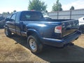 2000 GMC Sonoma — photo 3 of 15 | VIN 1GTDT19W5Y8228109