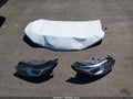 2018 Chevrolet Equinox — photo 12 of 17 | VIN 2GNAXHEV9J6114811