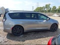 2019 Chrysler Pacifica — photo 13 of 16 | VIN 2C4RC1FG2KR532416
