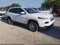 2015 Jeep Cherokee — photo 1 of 16 | VIN 1C4PJLCB7FW753654