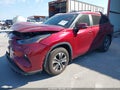 2023 Toyota Highlander — photo 2 of 16 | VIN 5TDKDRAH8PS011406