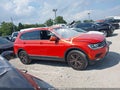 2018 Volkswagen Tiguan — photo 13 of 16 | VIN 3VV2B7AX1JM027554