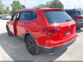 2018 Volkswagen Tiguan — photo 3 of 16 | VIN 3VV2B7AX1JM027554