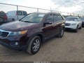 2012 Kia Sorento — photo 2 of 16 | VIN 5XYKTDA69CG277951