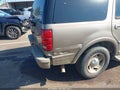 2002 Ford Expedition — photo 13 of 16 | VIN 1FMRU17L92LA47686