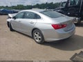 2018 Chevrolet Malibu — photo 3 of 16 | VIN 1G1ZB5ST3JF194794