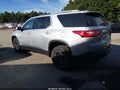 2018 Chevrolet Traverse — photo 3 of 16 | VIN 1GNEVGKWXJJ236479