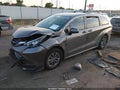 2024 Toyota Sienna — photo 2 of 16 | VIN 5TDKRKEC0RS221167