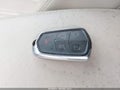 2016 Cadillac SRX — photo 11 of 16 | VIN 3GYFNBE37GS553302