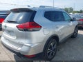 2017 Nissan Rogue — photo 4 of 16 | VIN 5N1AT2MV4HC834890