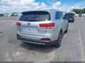2018 Kia Sorento — photo 4 of 17 | VIN 5XYPHDA53JG364756