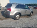 2012 Kia Sorento — photo 4 of 12 | VIN 5XYKT3A6XCG290265
