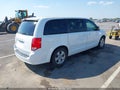 2015 Dodge Grand Caravan — photo 4 of 18 | VIN 2C4RDGBG1FR523606