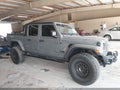 2021 Jeep Gladiator — photo 14 of 17 | VIN 1C6JJTAMXML543923
