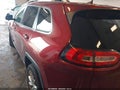 2016 Jeep Cherokee — photo 3 of 17 | VIN 1C4PJLDS2GW159733