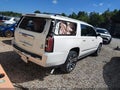 2017 GMC Yukon XL — photo 4 of 16 | VIN 1GKS1HKJ1HR279237