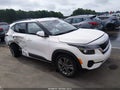2023 Kia Seltos — photo 1 of 17 | VIN KNDEU2AAXP7433548
