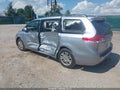 2013 Toyota Sienna — photo 3 of 21 | VIN 5TDYK3DC8DS290803