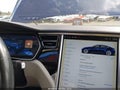 2015 Tesla Model S — photo 7 of 15 | VIN 5YJSA1V20FF099435