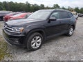 2018 Volkswagen Atlas — photo 2 of 16 | VIN 1V2CR2CA7JC536333