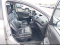 2016 Honda CR-V — photo 5 of 18 | VIN 2HKRM4H70GH102545