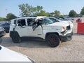 2017 Jeep Renegade — photo 13 of 16 | VIN ZACCJBBB8HPG45442
