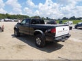 2000 Chevrolet S-10 — photo 3 of 17 | VIN 1GCCT19W4Y8283761