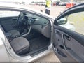 2016 Hyundai Elantra — photo 5 of 11 | VIN 5NPDH4AE0GH681866