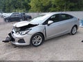 2019 Chevrolet Cruze — photo 2 of 16 | VIN 1G1BC5SM6K7148041