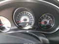 2011 Chrysler 200 — photo 7 of 16 | VIN 1C3BC2FG4BN548433