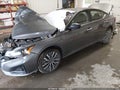 2025 Nissan Altima — photo 2 of 17 | VIN 1N4BL4DW2SN370853