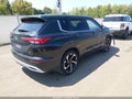 2023 Mitsubishi Outlander — photo 4 of 19 | VIN JA4J4UA83PZ008839