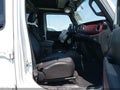 2020 Jeep Wrangler Unlimited — photo 5 of 16 | VIN 1C4HJXFN9LW176431