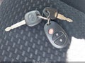 2010 Toyota Tundra — photo 11 of 16 | VIN 5TFUM5F18AX013526