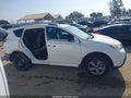2015 Toyota RAV4 — photo 14 of 17 | VIN 2T3WFREV4FW211336