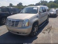 2011 Cadillac Escalade ESV — photo 2 of 16 | VIN 1GYS3HEF3BR141360