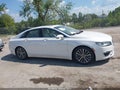 2017 Lincoln MKZ — photo 13 of 16 | VIN 3LN6L5D92HR645991