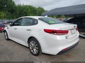 2018 Kia Optima — photo 3 of 15 | VIN 5XXGT4L3XJG261381